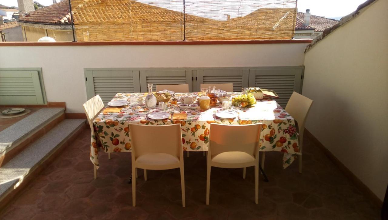 Locanda Li Manni Aggius Bagian luar foto